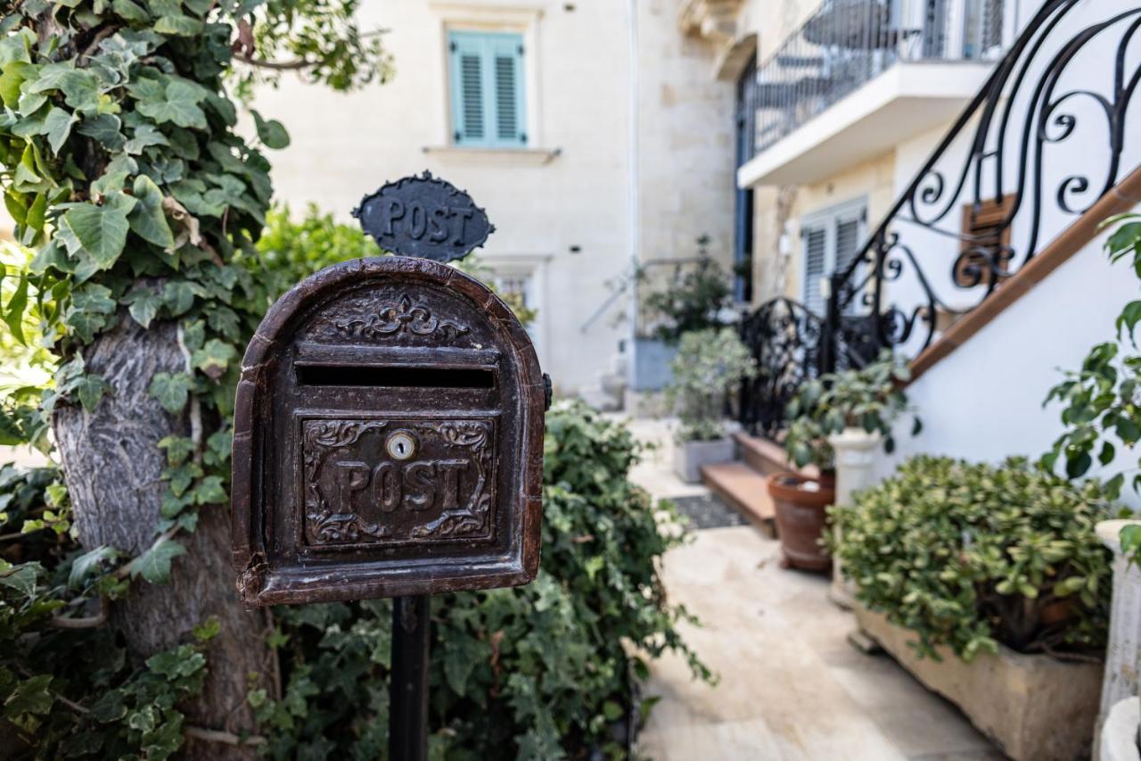 Blue Eye - Waterfront Home In A Scenic Location Birgu Bagian luar foto