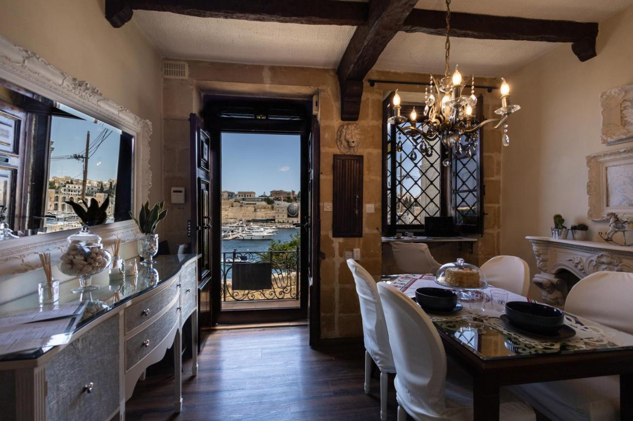 Blue Eye - Waterfront Home In A Scenic Location Birgu Bagian luar foto